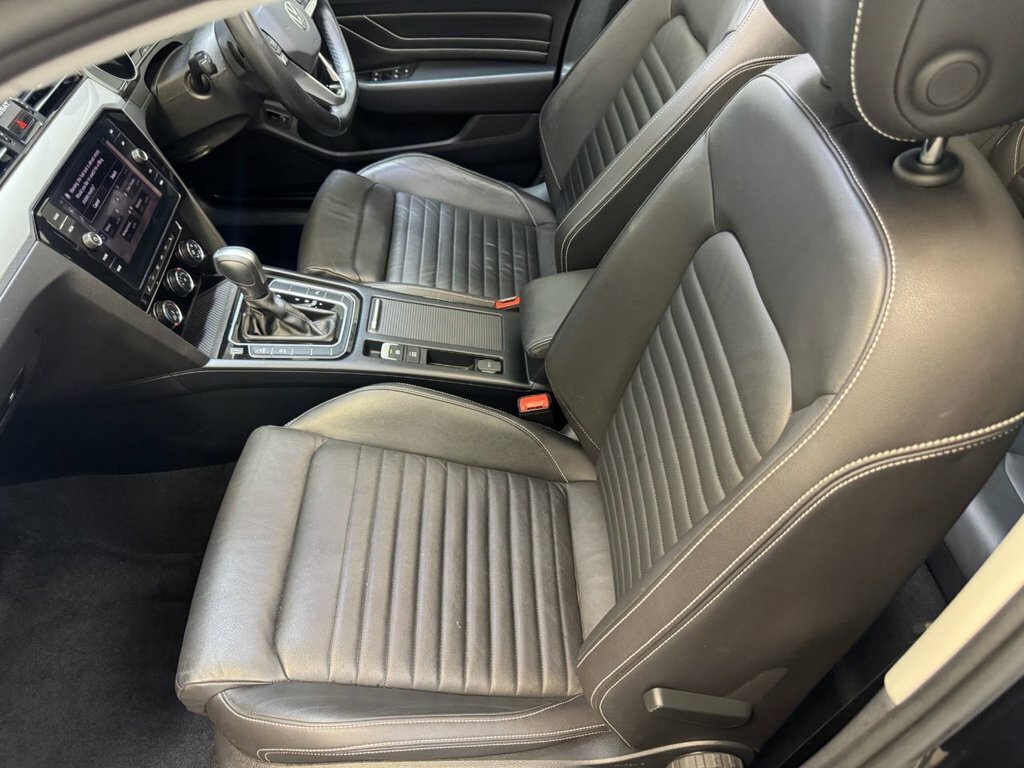 Volkswagen Passat 1.4 Tsi 13Kwh Gte Estate Plug-in Hybrid White #26