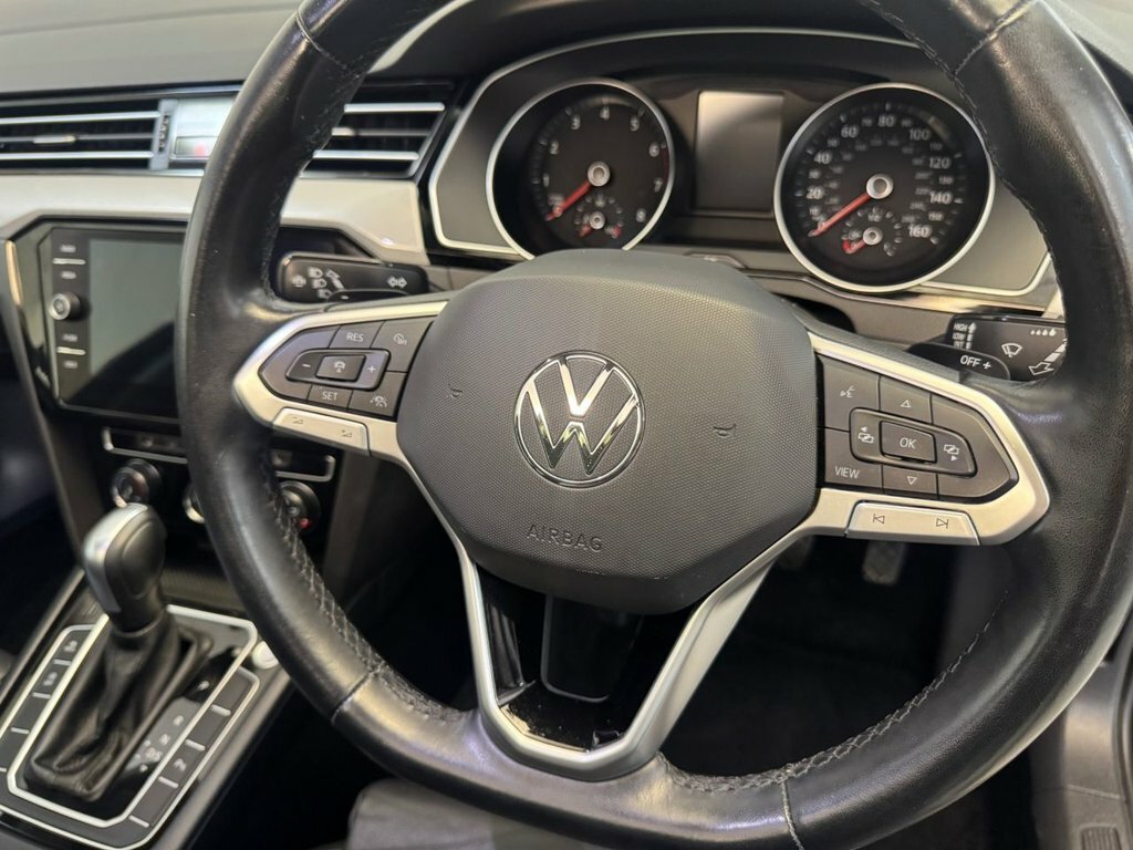 Volkswagen Passat 1.4 Tsi 13Kwh Gte Estate Plug-in Hybrid White #66
