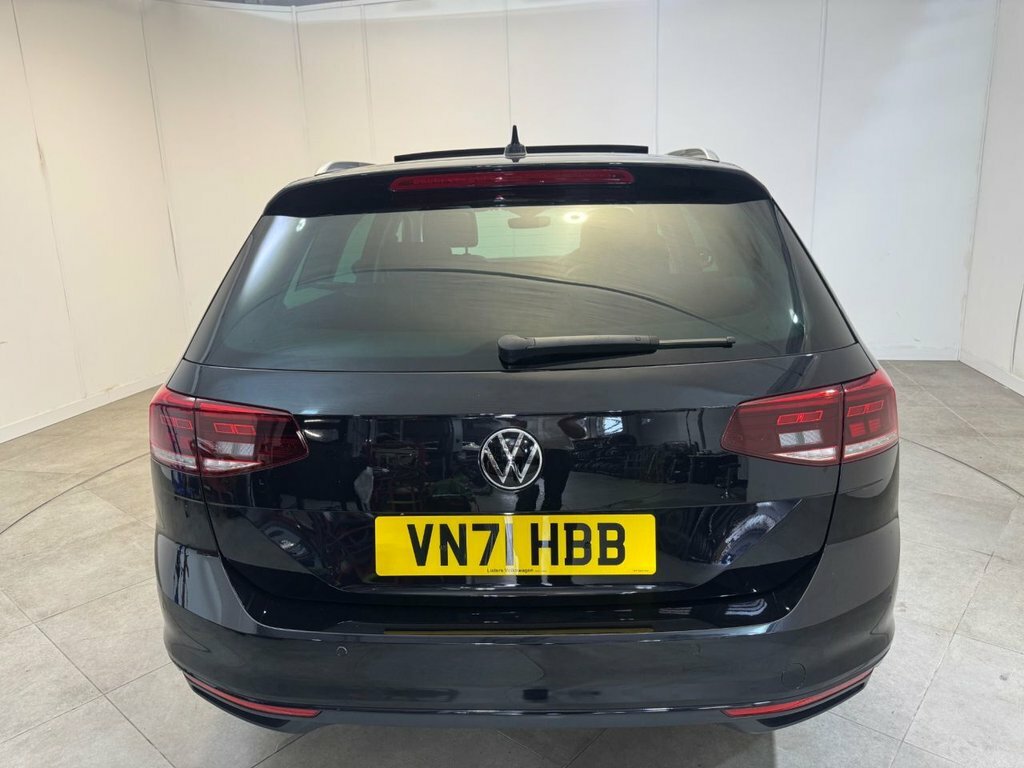 Volkswagen Passat 1.4 Tsi 13Kwh Gte Estate Plug-in Hybrid White #9