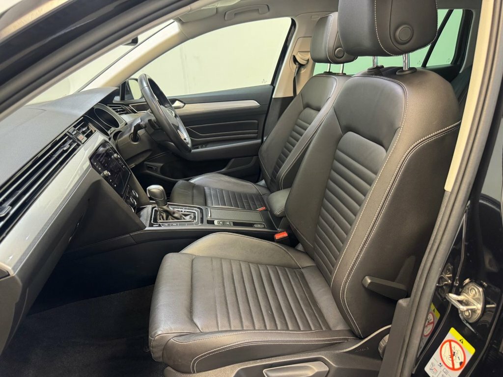 Volkswagen Passat 1.4 Tsi 13Kwh Gte Estate Plug-in Hybrid White #20
