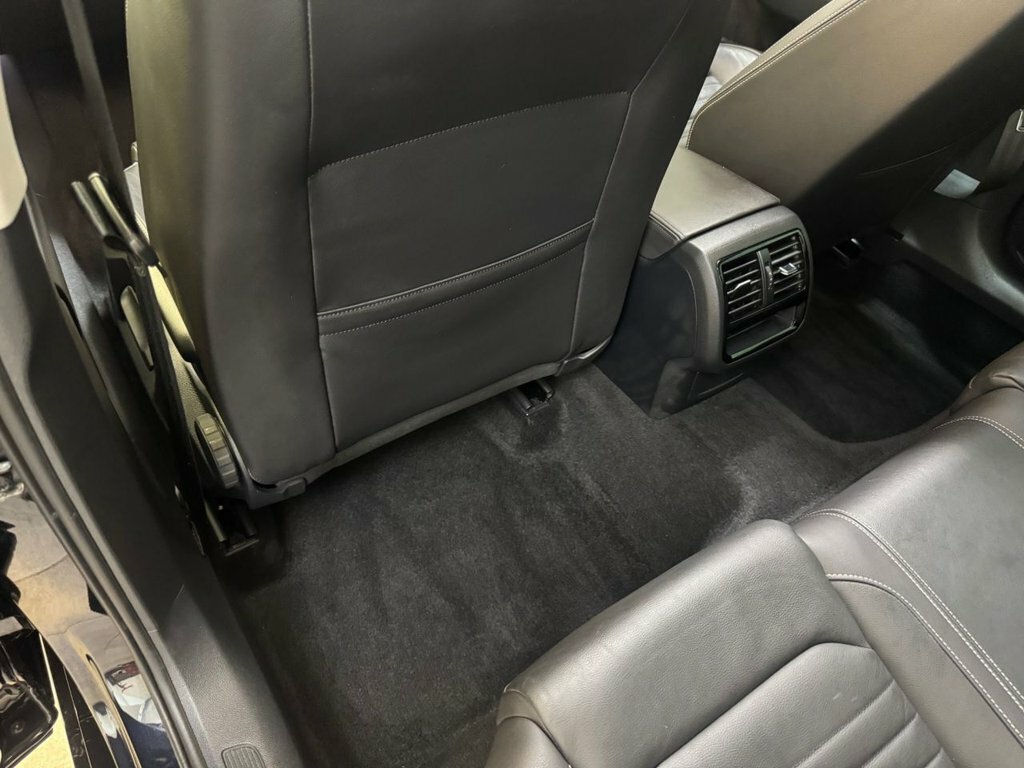 Volkswagen Passat 1.4 Tsi 13Kwh Gte Estate Plug-in Hybrid White #37