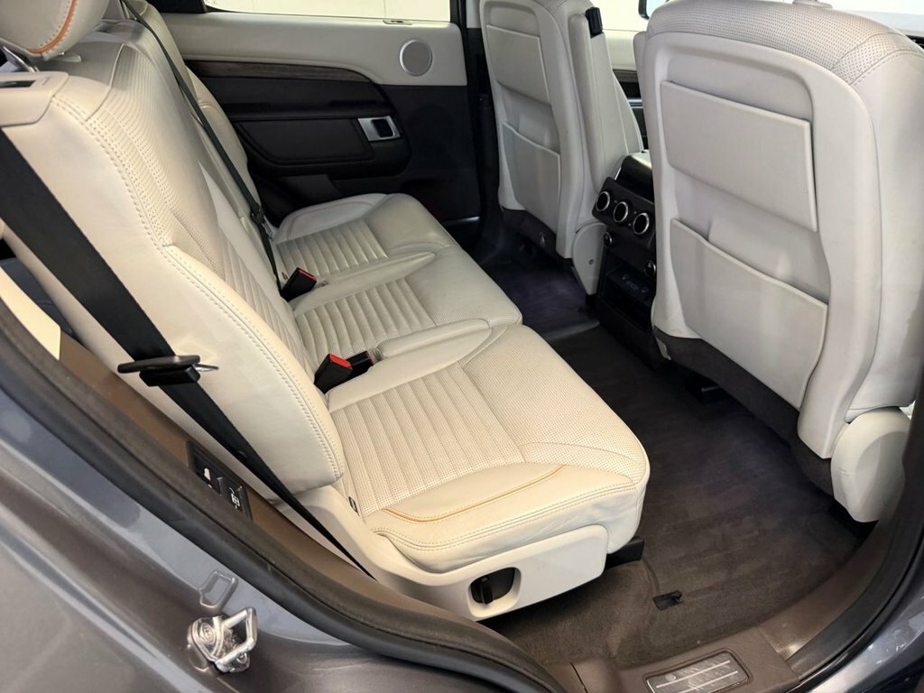 Land Rover Discovery Automatic Blue #24