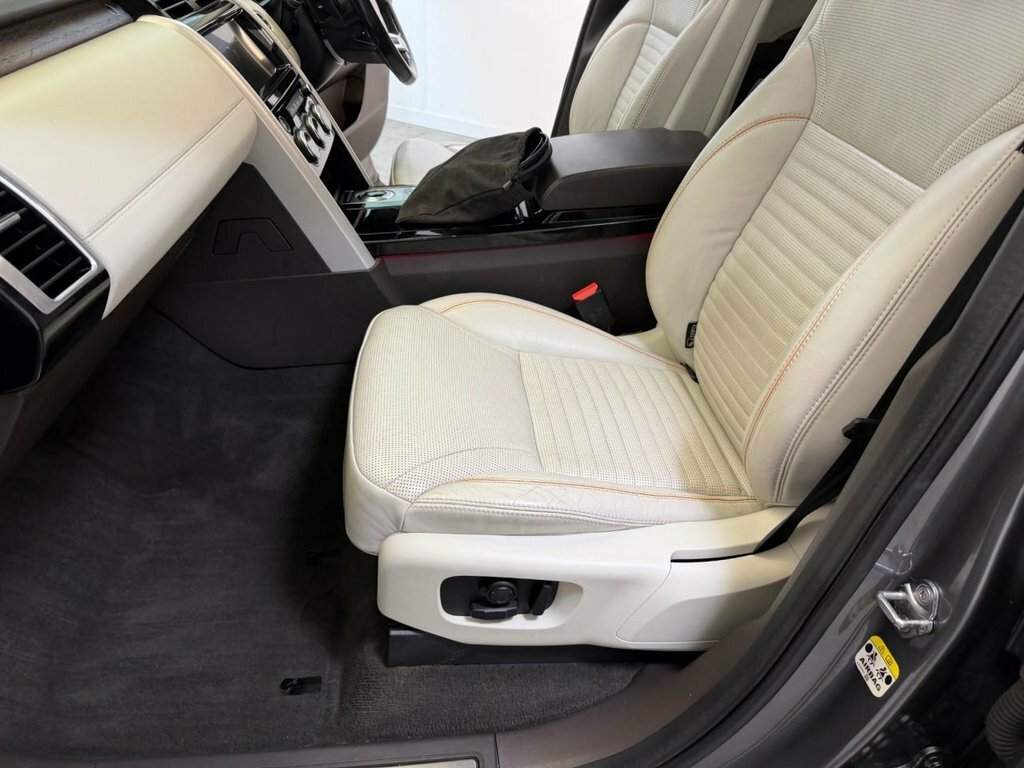 Land Rover Discovery Automatic Blue #21