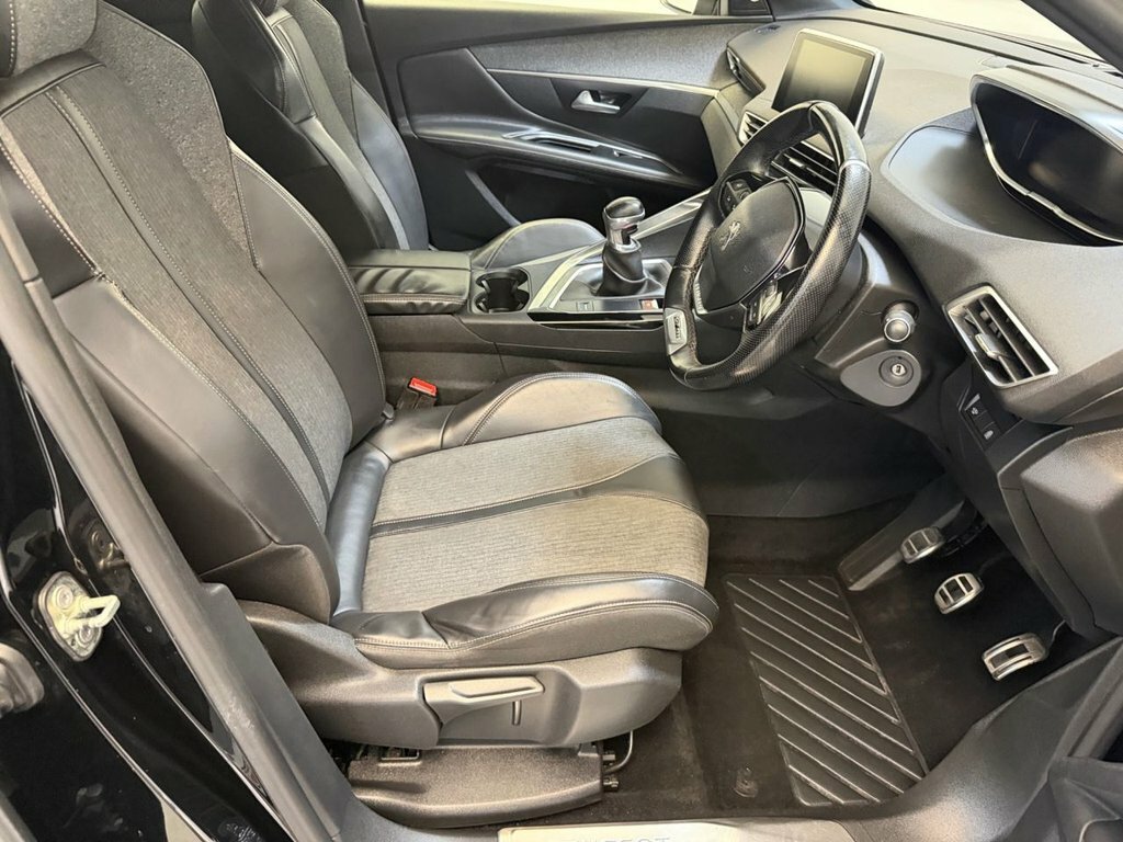 Peugeot 3008 Puretech Ss Allure Grey #42
