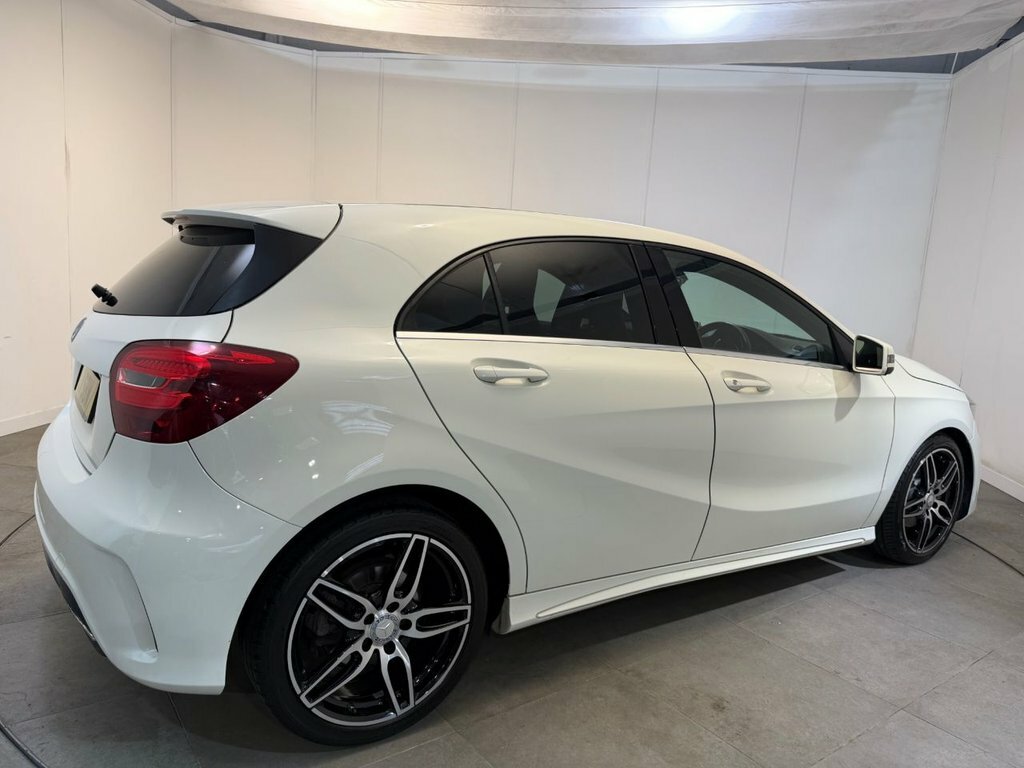 Mercedes-Benz A Class 1.6L Amg Line White #4