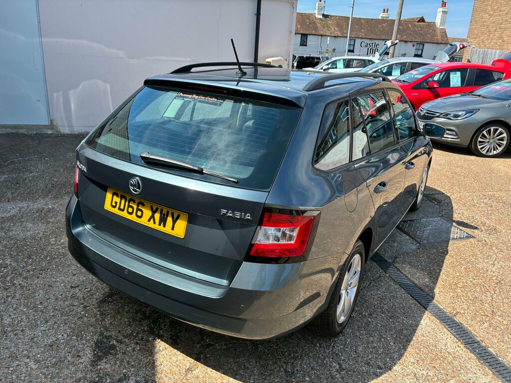 Skoda Fabia Monte Carlo 1.2 Tsi 110 Ps 6G Man Blue #10