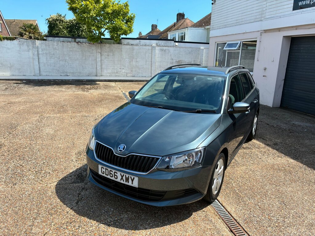 Skoda Fabia Se Estate 1.2 Tsi Euro 6 Ss 90 Ps Grey #4