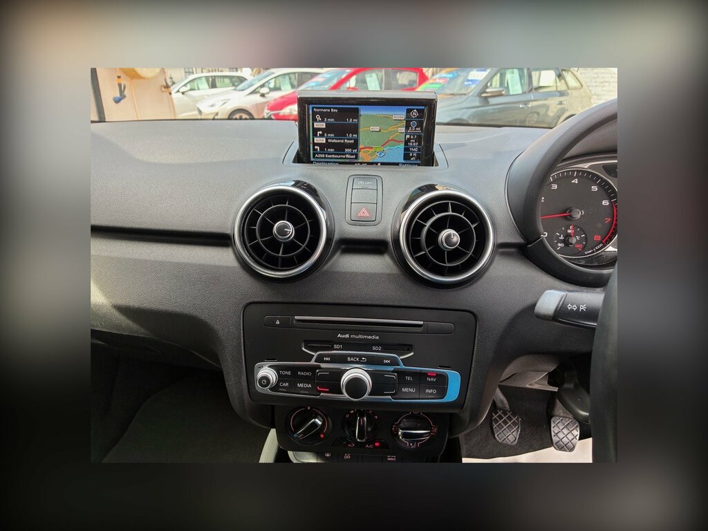 Audi A1 Sportback 1.4 Tfsi 6 Euro 6 Sport Nav Ss Black #4