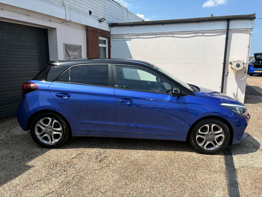Hyundai I20 Hatchback #13