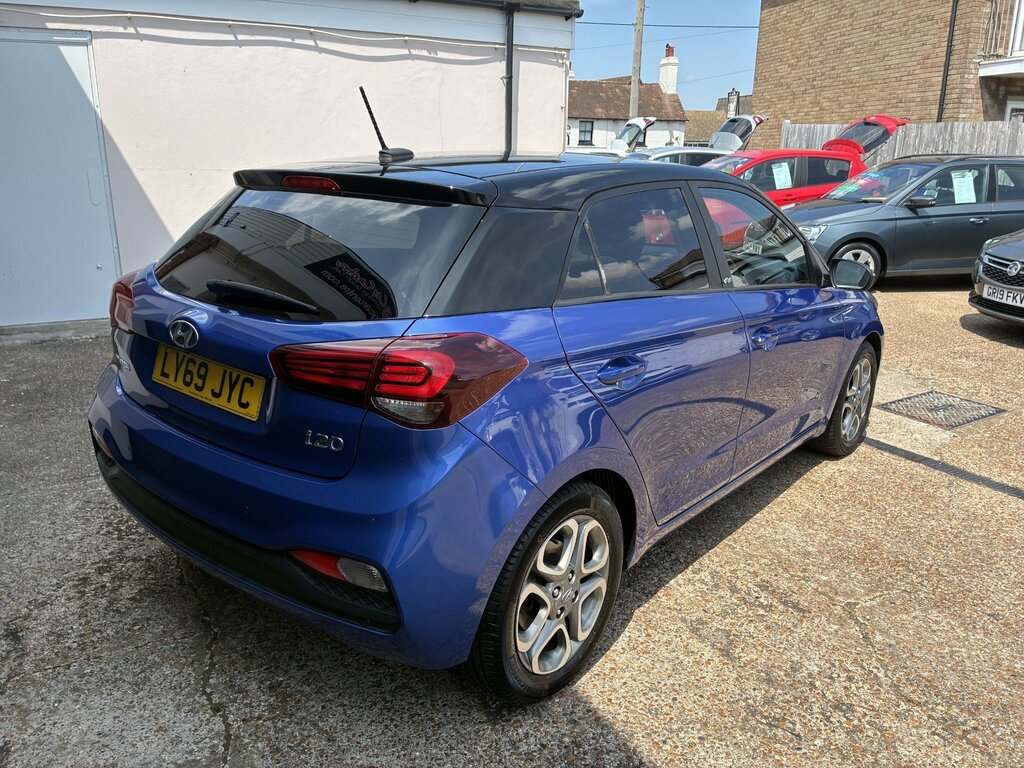 Hyundai I20 Hatchback #12
