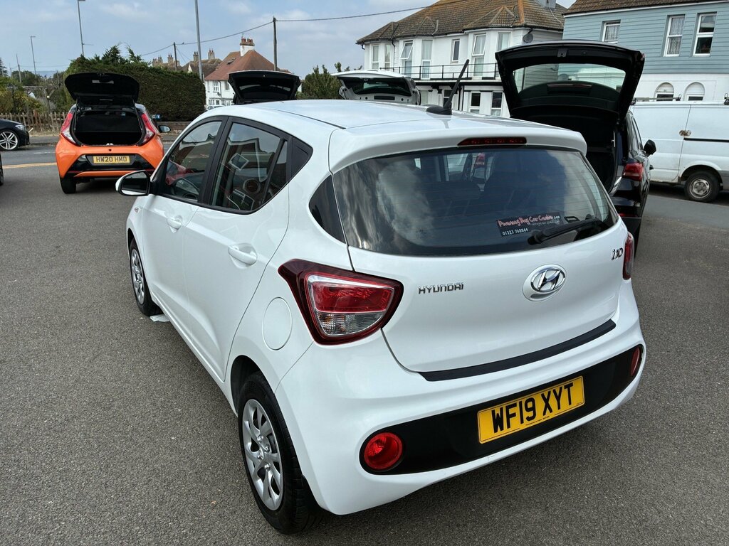 Hyundai I10 Se 1.2 Hatchback Euro 6 87 Ps White #3