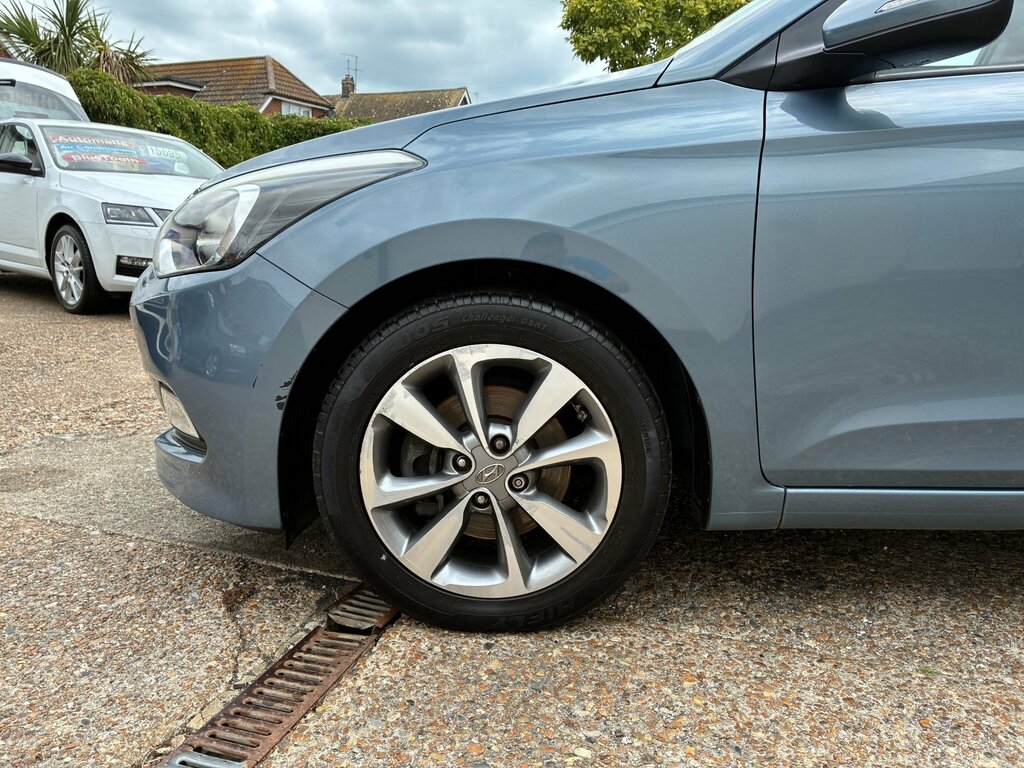 Hyundai I20 1.2 Se Black #16