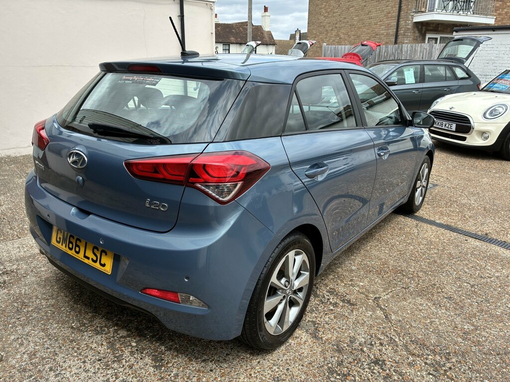 Hyundai I20 1.2 Se Black #10