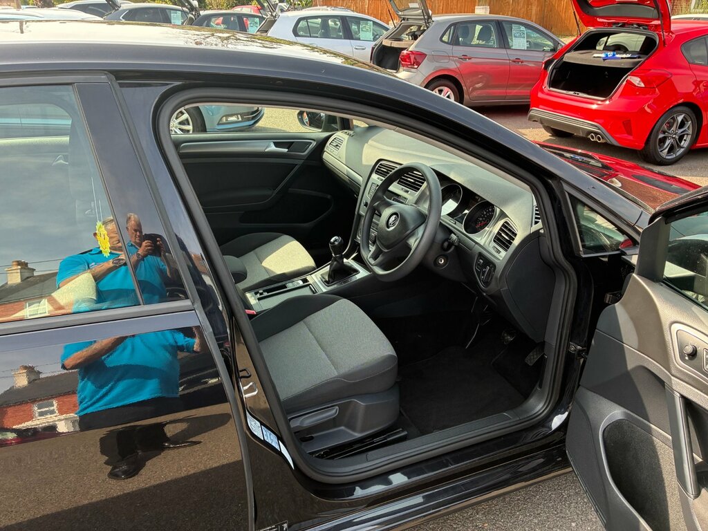 Volkswagen Golf Bluemotion Tech S 1.4 Tsi 6 Hatchback Petro Black #2