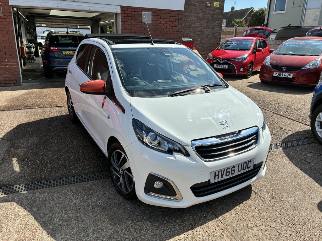 Peugeot 108 1.2 Puretech Roland Garros Top E White