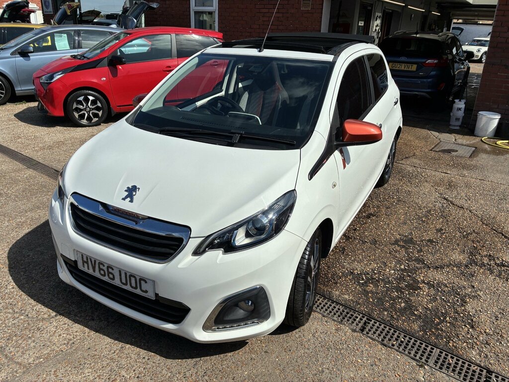 Peugeot 108 1.2 Puretech Roland Garros Top E White #6