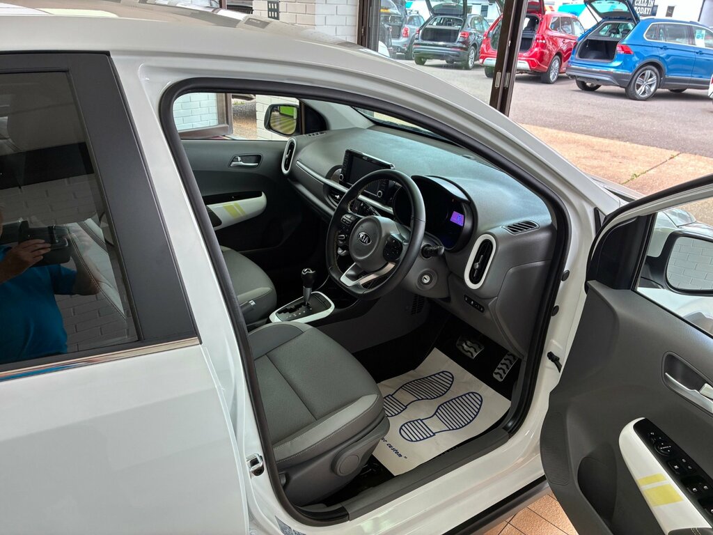 Kia Picanto X-line 1.25 4 Euro 6 83 Bhp A White #2