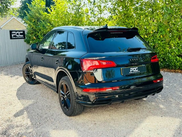 Audi Q5 2018 2.0 Tfsi S Line Suv S Tronic Quatt Black #2