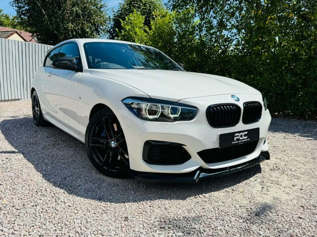 BMW 1 Series 2019 3.0 M140i Gpf Shadow Edition Hatchback Pe White #4
