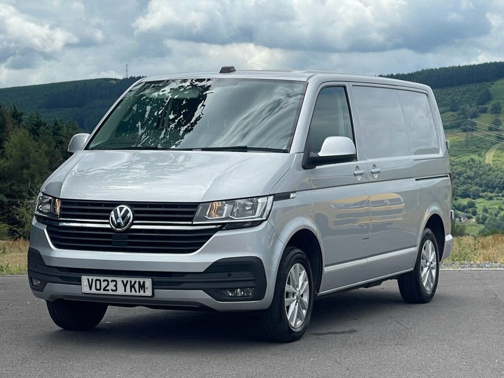 Volkswagen Transporter 2L Highline Silver #3