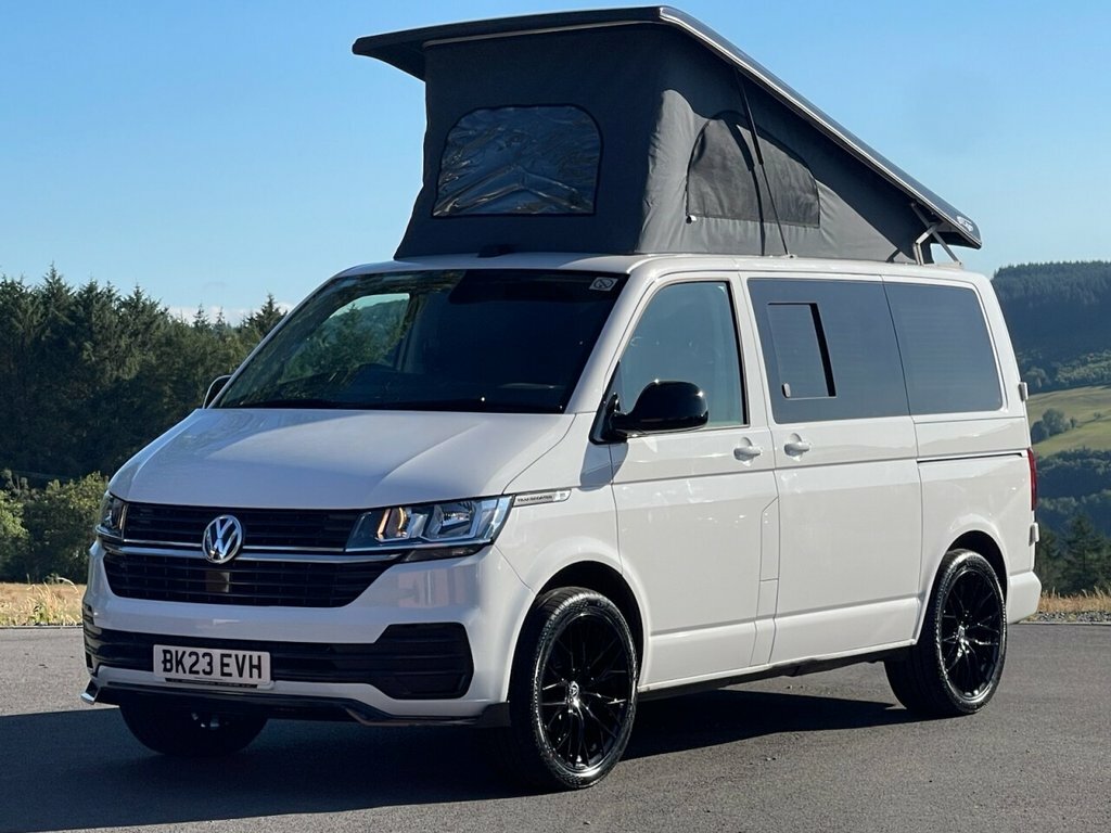 Volkswagen Transporter 2L Startline White