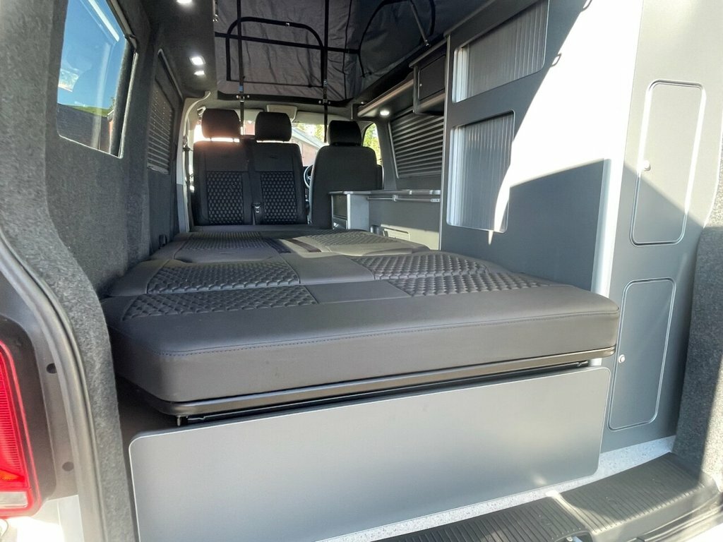 Volkswagen Transporter 2.0Tdi Eu6 150Ps T28 Highline Swb Dsg Grey #42
