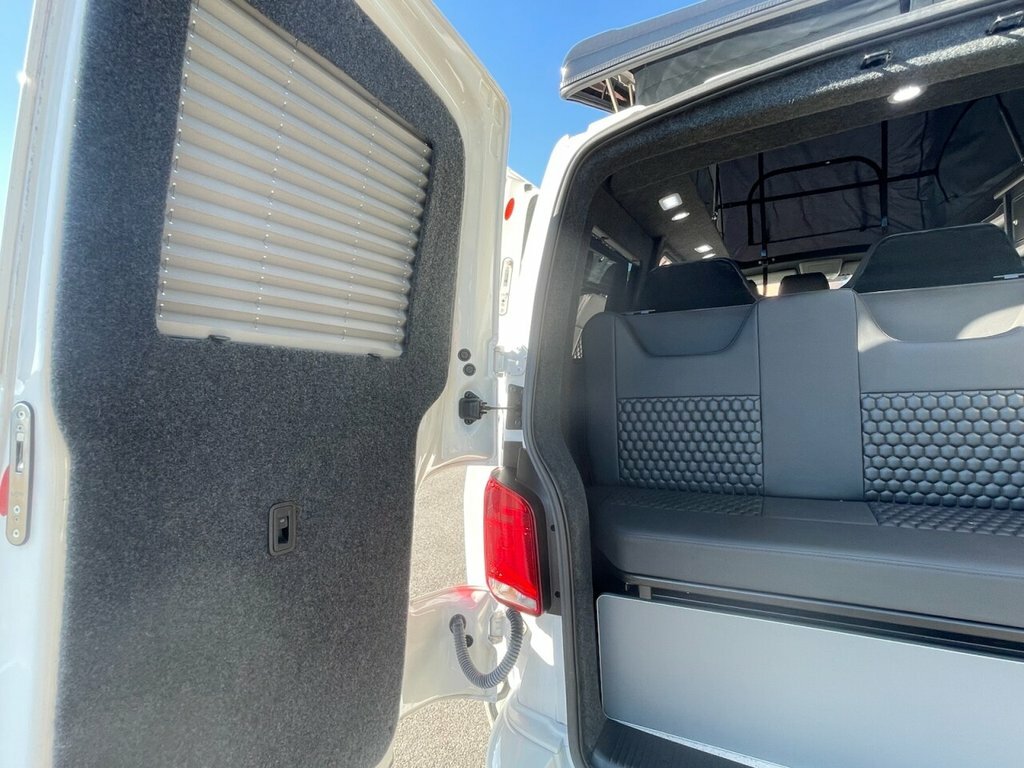 Volkswagen Transporter 2.0Tdi Eu6 150Ps T28 Highline Swb Dsg Grey #52