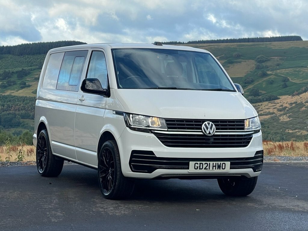 Volkswagen Transporter 2L Startline White