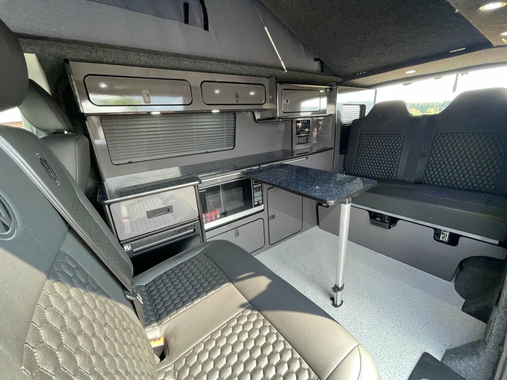 Volkswagen Transporter 2L Highline Grey #6