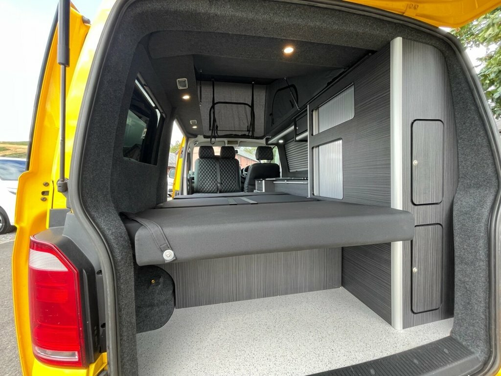 Volkswagen Transporter 2L Startline Yellow #5