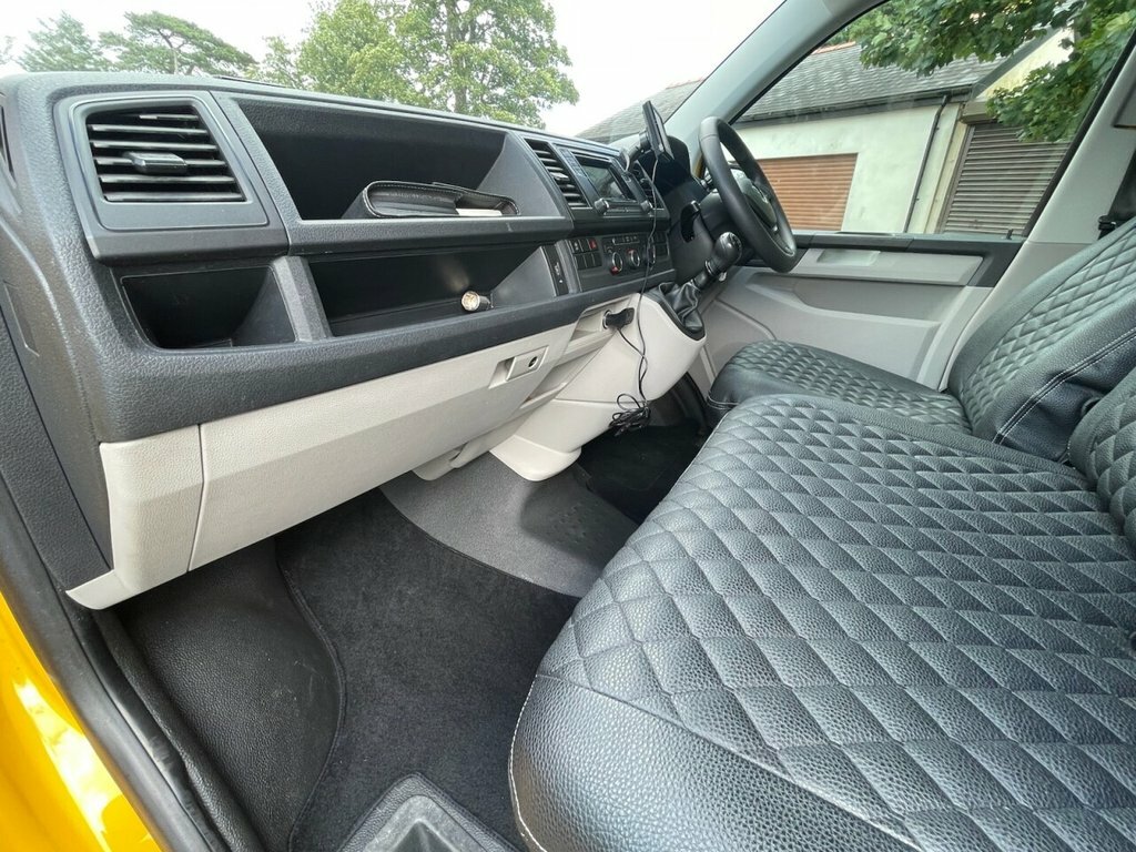 Volkswagen Transporter 2.0 Tdi T32 Bluemotion Tech Startline Crew Van Dou Blue #48