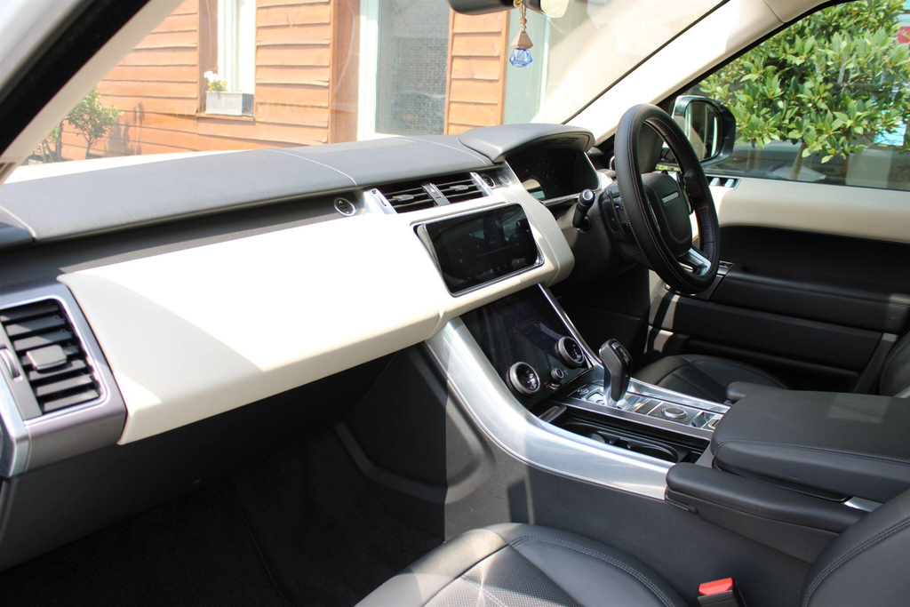 Land Rover Range Rover Sport 2.0 Si4 Hse 4Wd Euro 6 Ss VU67ZVW White #5
