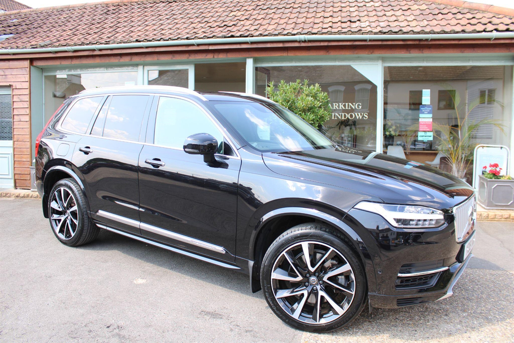 Volvo XC90 R-design Pro B5 Awd White #32