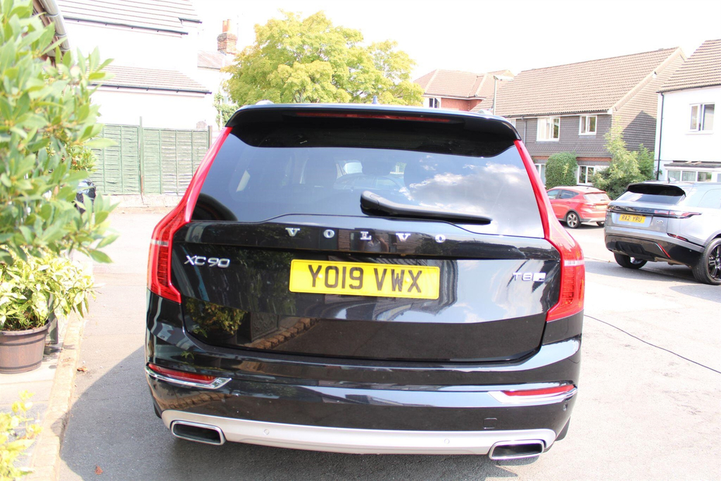Volvo XC90 R-design Pro B5 Awd White #36