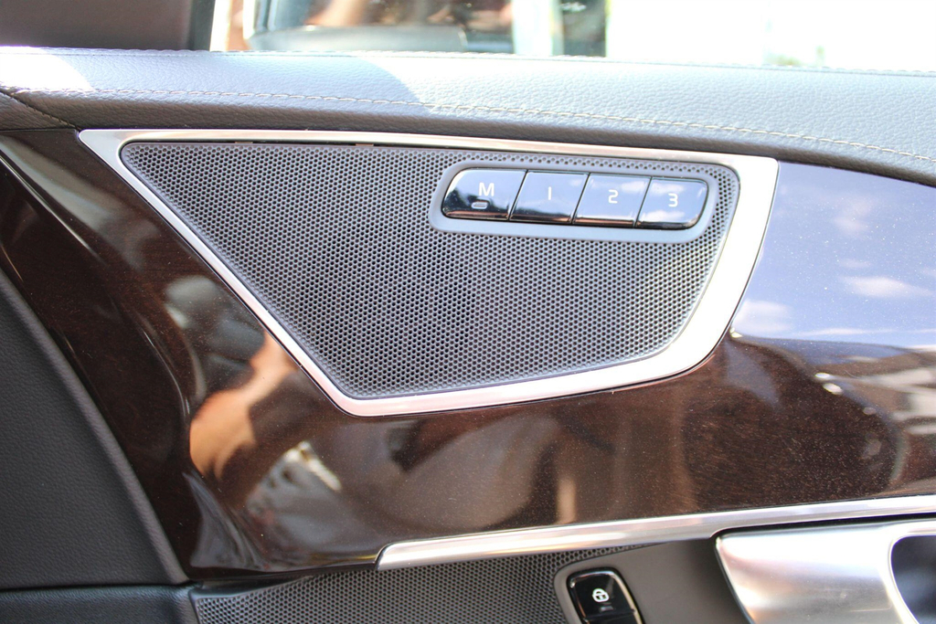 Volvo XC90 R-design Pro B5 Awd White #23