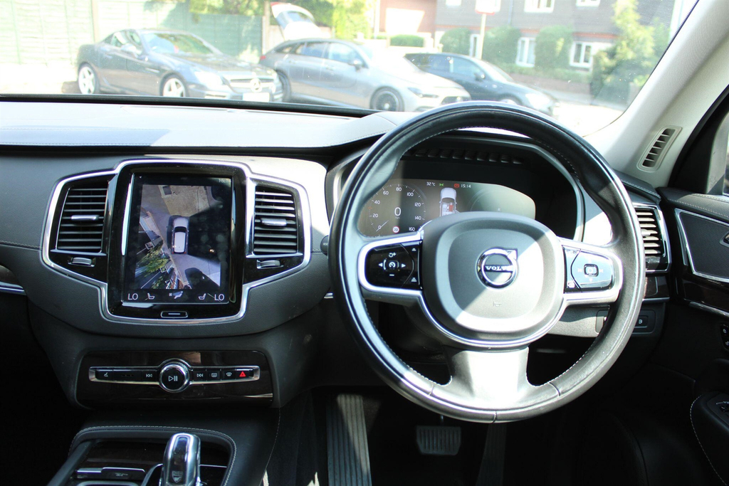 Volvo XC90 R-design Pro B5 Awd White #27
