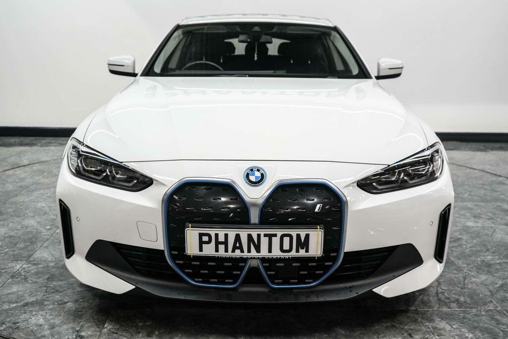 BMW i4 40 83.9Kwh Sport Gran Coupe Edrive White #4