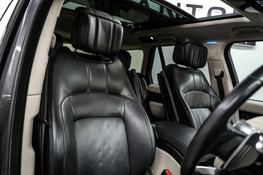 Land Rover Range Rover 3.0 D300 Mhev Westminster Suv 4Wd Black #9