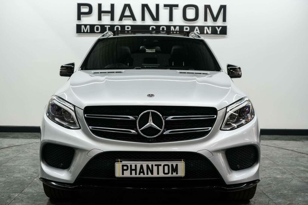 Mercedes-Benz GLE Class Amg Night Edition Silver #2