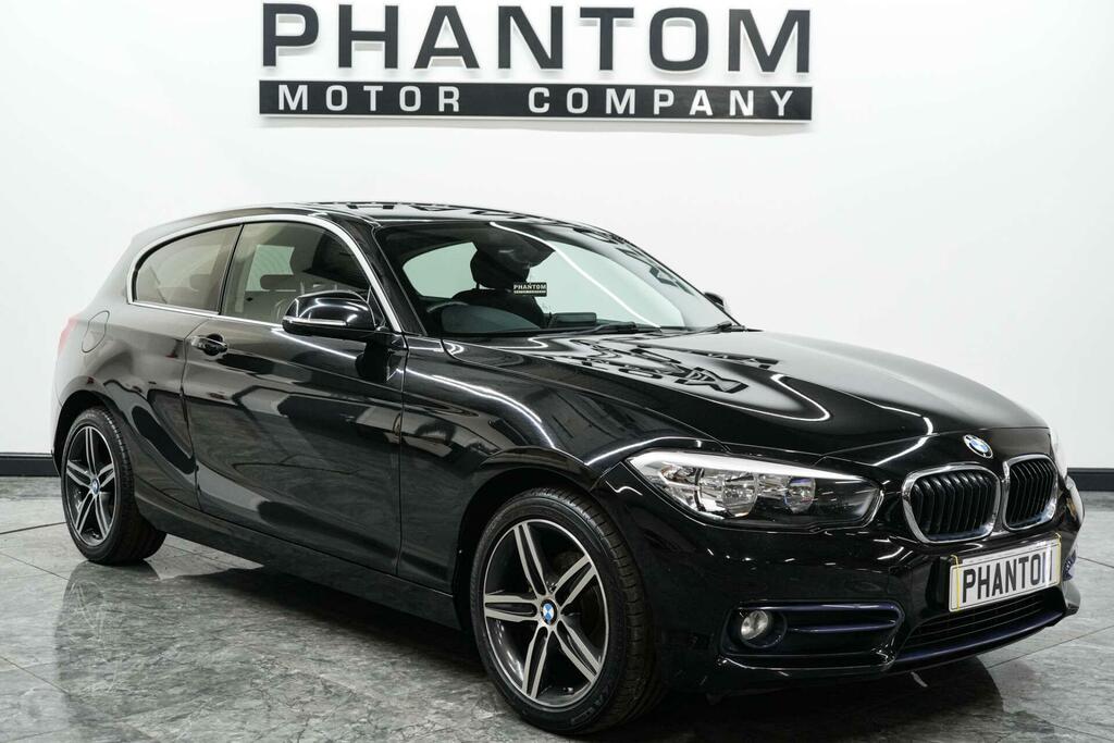 BMW 1 Series Sport Black