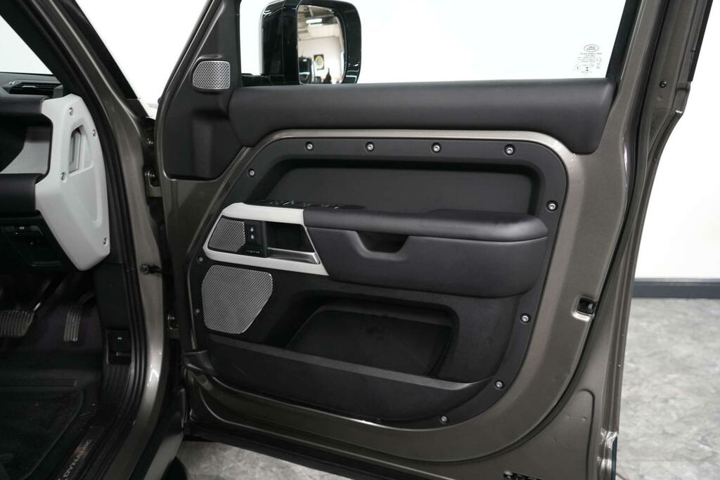 Land Rover Defender 130 3.0 D300 Mhev Outbound Suv 4Wd Eur Grey #24
