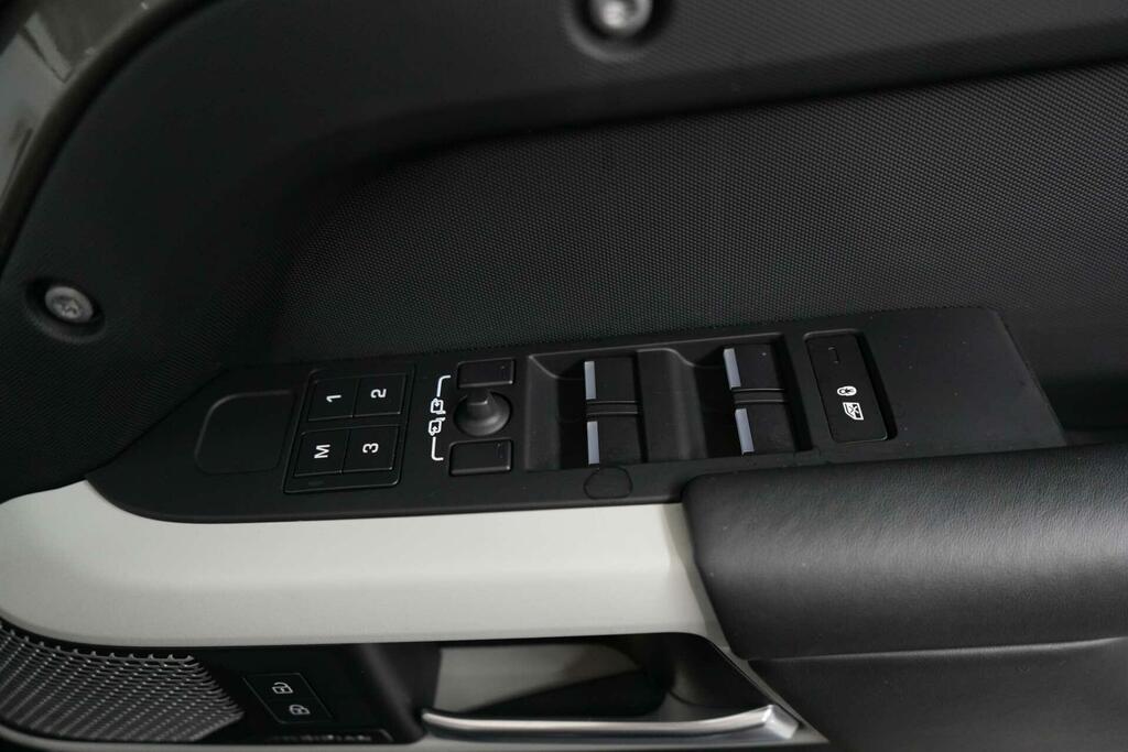 Land Rover Defender 130 3.0 D300 Mhev Outbound Suv 4Wd Eur Grey #25