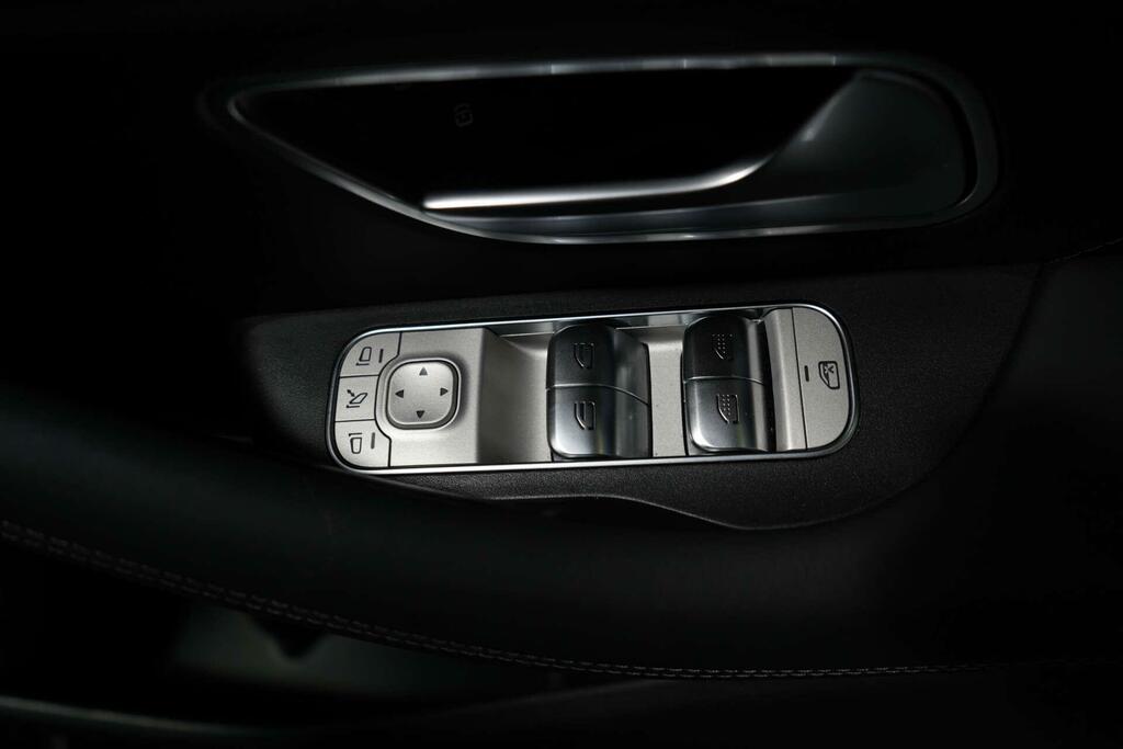Mercedes-Benz GLS Class 400 Night Ed Exec D 4 Black #29
