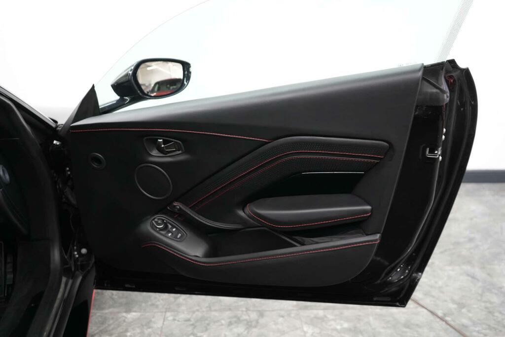 Aston Martin Vantage 4L Null Grey #20