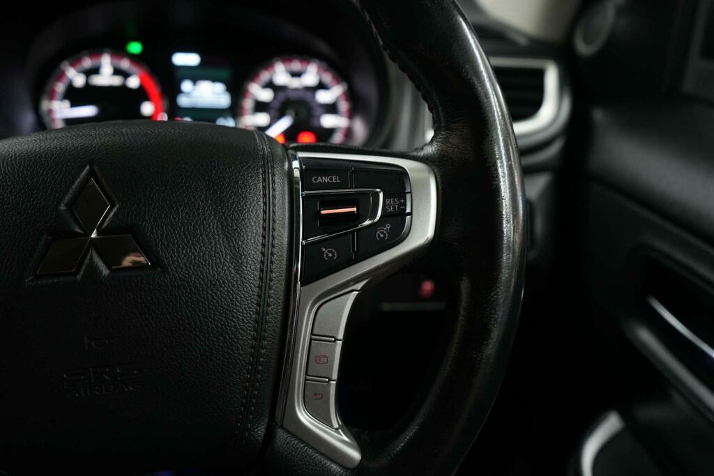Mitsubishi L200  Orange #39