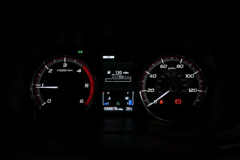 Mitsubishi L200  Orange #41