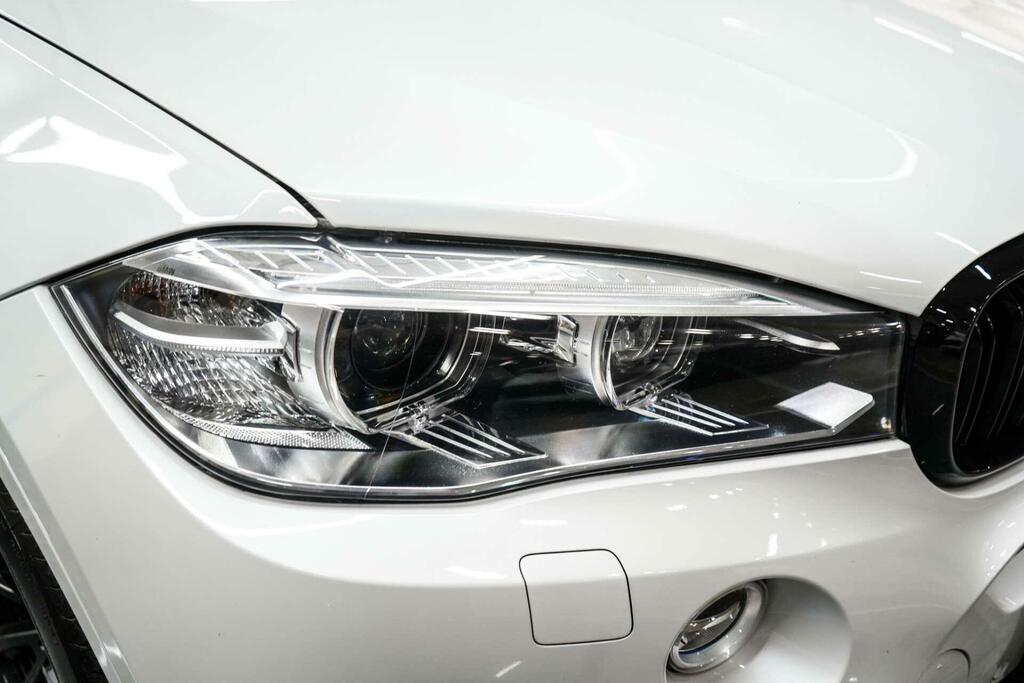 BMW X6 M M Sport White #6