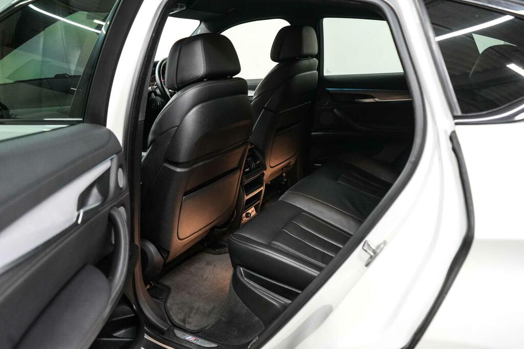 BMW X6 M Black #19