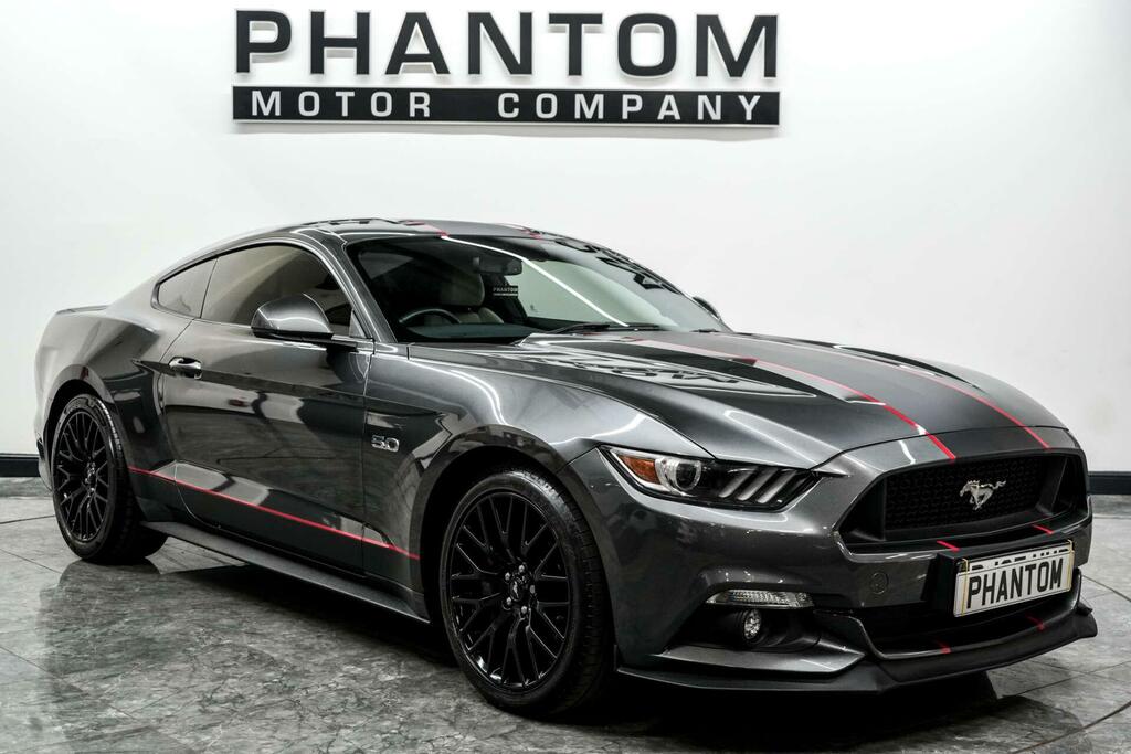 Ford Mustang Gt Grey