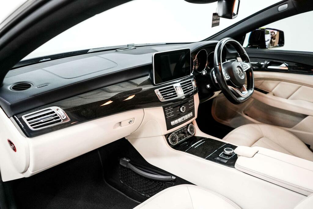 Mercedes-Benz CLS 2017 17 3.0 Black #14